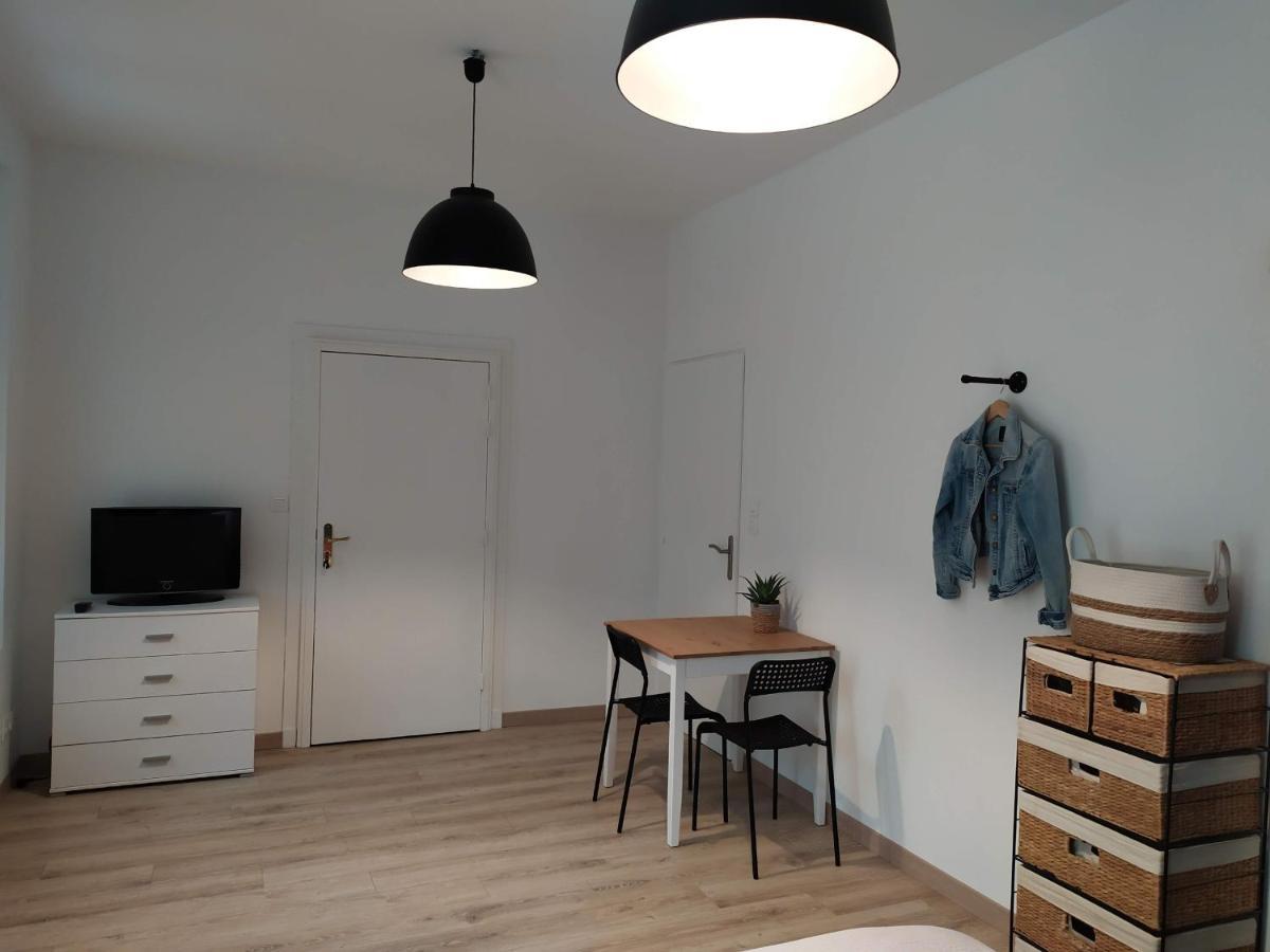 Chambre Au Coeur De Loudun Daire Dış mekan fotoğraf